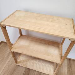 ニトリ木製収納棚の画像