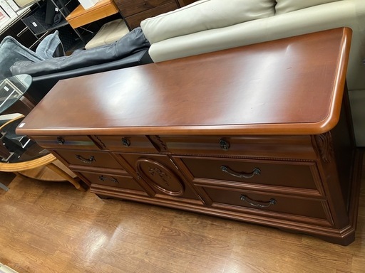 【軽トラック無料貸出中！】  LYNN HOLLYN サイドボード 入荷しました！