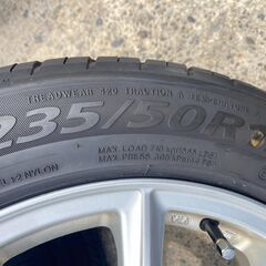 235/50R17 24年製‼️東北6県無料配送対応‼️爆安‼️最終値下げ‼️②超超超バリ溝❗ アルミ付き 国産 タイヤ !!　サマー　タイヤの画像