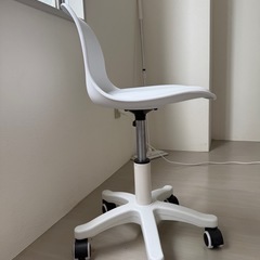 デスクチェアの画像