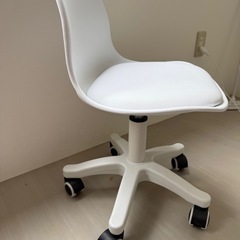 デスクチェアの画像