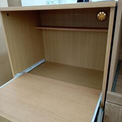 リユースのサカイ太田店★ジモティ割あり★  レンジ台 ベージュ木目調 H89.1×D39.5×W59.7 クリーニング済み OJ10182の画像