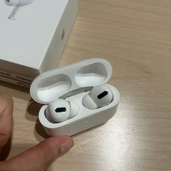 AirPods Pro ワイヤレスイヤホン 第一世代 本体の画像