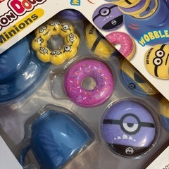 コストコで購入　ミニオンズ　ドーナツを積み上げるボードゲームの画像