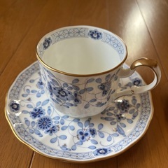モーニングカップ&ソーサーの画像