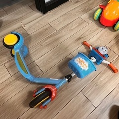 個性派キッズ用カートゥーン三輪スクーター／子供用三輪キックスクーターの画像