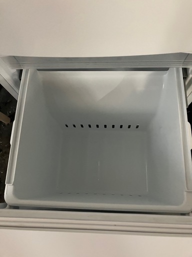 O 2507-486 TOSHIBA  東芝ノンフロン冷凍冷蔵庫 GR-W15BZ1 動作確認済み 全定格内容積153L 2024年製