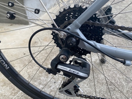 TREK トレック FX2 2020モデル
