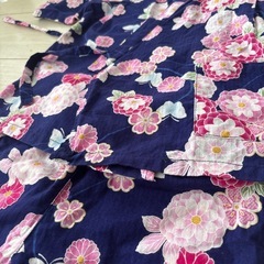 花柄🌸女の子甚平100㎝の画像