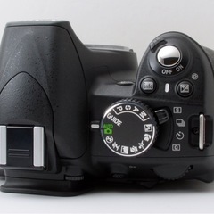 ★ショット数1288枚の美品★ニコン D3100★スマホに転送★初心者お勧め★ Nikon D3100♡スマホ転送OK♡一眼レフカメラ♡手振れ補正付