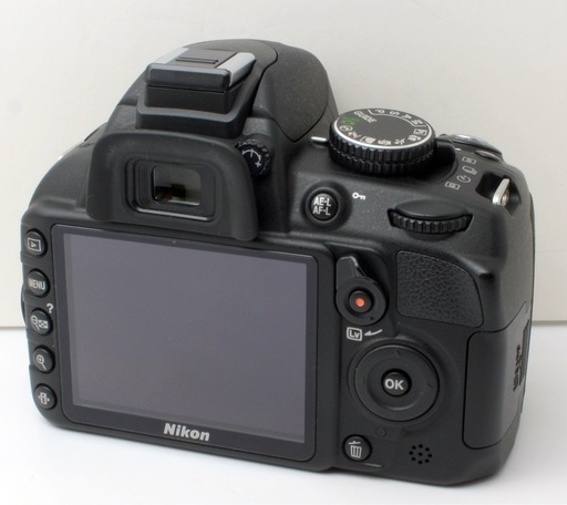S数約4800回！Nikon D3100★初心者向け★スマホ転送★すぐ使える  1ヶ月動作補償あり！ 安心の補償付き発送！ 送料無料！