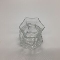 Baccarat（バカラ）のフラワーベースの画像