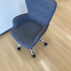 【リユースのサカイ野々市店】チェア　グレー　※美品です。の画像