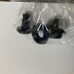 テレビ裏収納ラック の画像