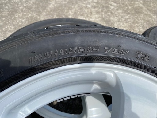 軽自動車用ホイールとタイヤ
