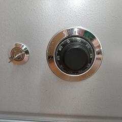 耐火金庫の画像