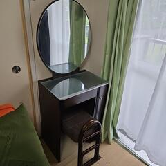 鏡台
