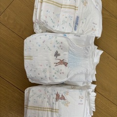 【取引中】グーンプラス紙おむつSサイズ残り27枚の画像