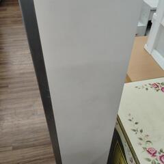 【ジャングルジャングル守口店】【ジモティー割あり】スリム収納棚の画像
