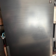 【美品】SHARP　冷蔵庫　『元値96,800円』の画像