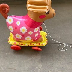 お散歩ワンちゃんの画像