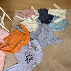 子供服　秋服　冬服　トレーナー類の画像