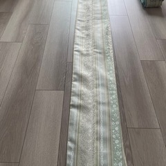 カーテンの画像