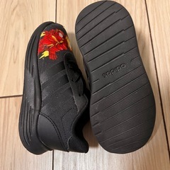 Adidas（アディダス）キッズシューズの画像