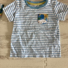 【イギリスブランドMiniBoden】12-18ヶ月用のTシャツ4枚の画像