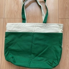 laundry カバンの画像
