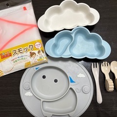 ラッコハグ　ベビーバス　
ベビーカトラリー　ベビースプーン　スモック　ベビー食器　離乳食 の画像