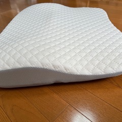 ニトリ　枕　の画像