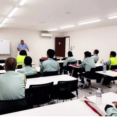 好条件で働く交通誘導警備／豊橋／直行直帰OK／未経験の画像