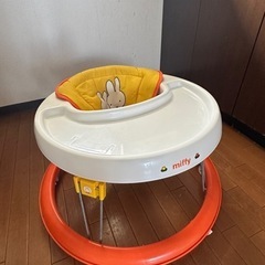 西松屋 歩行器の画像