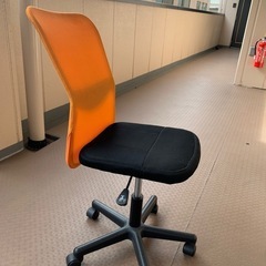 椅子の画像