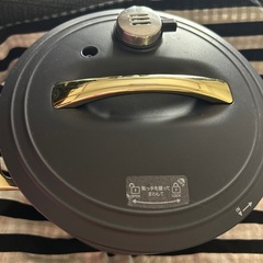 電気圧力鍋の画像