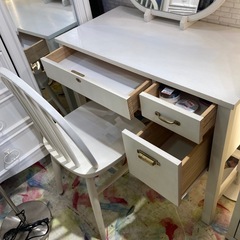 モモナチュラル　ドレッサーの画像
