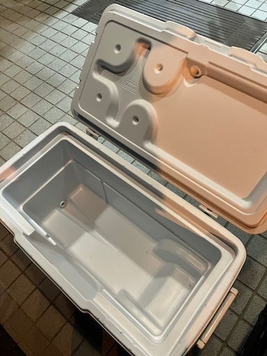 コールマン　クーラーボックス　大型