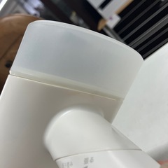 A2507-491 DeliToo ハンディスチームアイロン 折りたたみ式 2020年製 MW-811 通電確認済み キズ 汚れありの画像