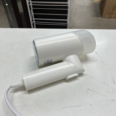 A2507-491 DeliToo ハンディスチームアイロン 折りたたみ式 2020年製 MW-811 通電確認済み キズ 汚れありの画像