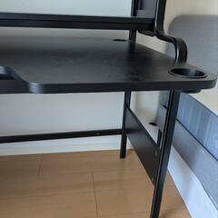★ IKEA FREDDE フレッデ デスク ブラック PCデスク パソコンデスク デスク 学習机 机 作業台の画像