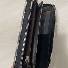 新品未使用　鶴柄の長財布　の画像