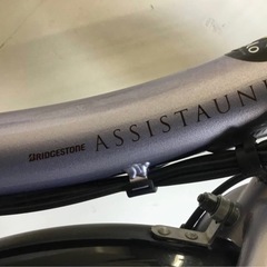 △ q 岐阜発/ ブリジストン/Assistauni/電動アシスト自転車/20インチ/3段変速/バッテリー8.7Ah/充電器なし/走行確認/現状品/ R7.5/3 △の画像