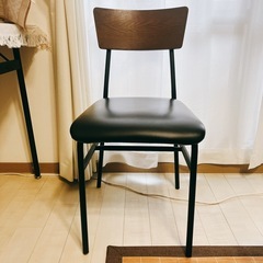 【お取引決定済】椅子一脚のみ　LOWYA（ロウヤ）の画像