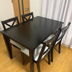 取引中ーダイニングセットの画像