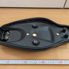 カブ（C50/C70）用 タンデムシートの画像