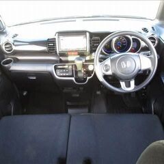 誰でも車が買える次世代低与信ローン専門店／ 安心の１年保証付き 距離無制限！中古車販売 カーメル小田原店 　平成25年式☆ホンダ N-Box ｶｽﾀﾑ☆122000㌔の画像