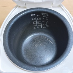 TOSHIBA　炊飯器　RC-10MSD 5合炊き　の画像