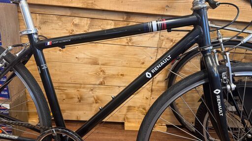 中古整備品 試乗できます！ クロスバイク ルノー 6段変速 ブラック