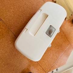 【交渉可
】コンビ ハイローチェア（電動・音楽付き）の画像